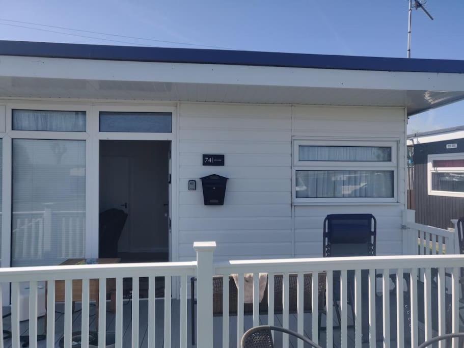 L&L'S Lodge, A Small But Perfectly Formed Chalet Chapel Saint Leonards Εξωτερικό φωτογραφία